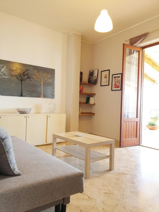 Villa Flore - Penthouse - Apartment In Villa Casteldaccia Dış mekan fotoğraf